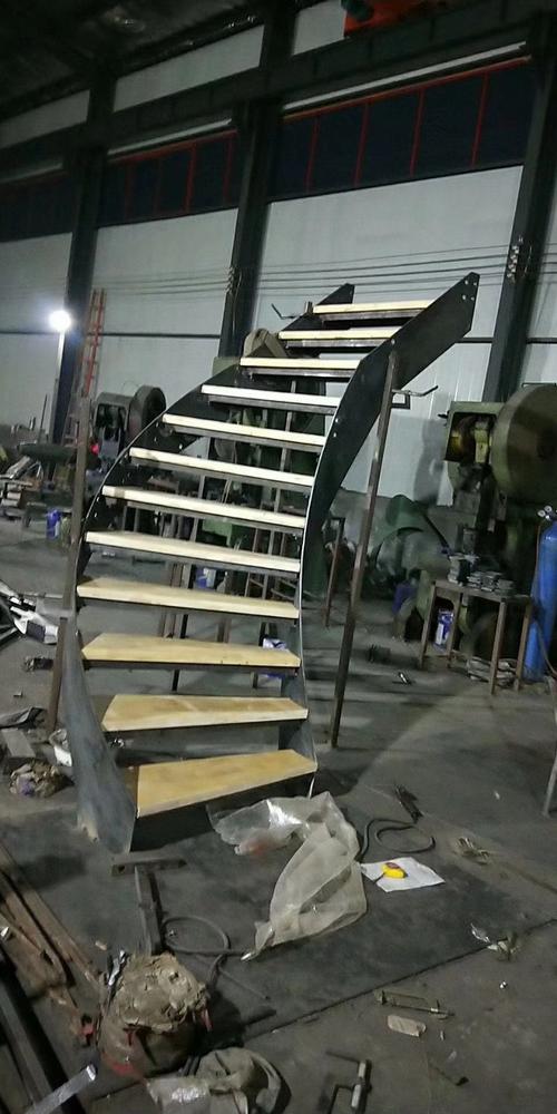 大连钢结构消防楼梯制作安装有限公司